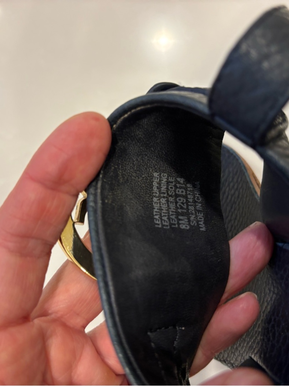 Tory Burch Navy Leather Wedge Sandals Gold Logo Size 8 - Picture 11 of 11